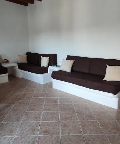 Popi Two Storey Traditional House Astypálaia