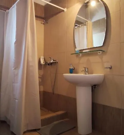 Nyaraló Popi Two Storey Traditional House *