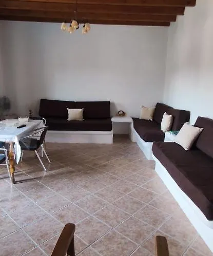 Popi Two Storey Traditional House Astypálaia