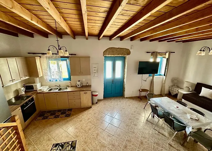 Popi Two Storey Traditional House Tatil Evi Astypálaia