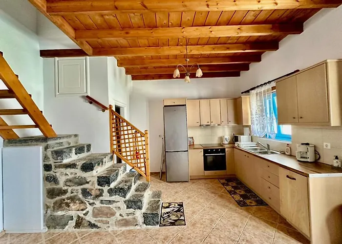 Popi Two Storey Traditional House * Astypálaia